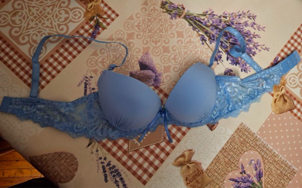 Женское  нижнее бельё