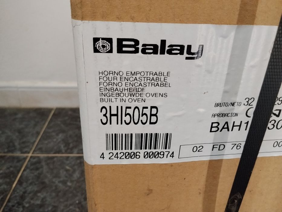 Forno Balay novo em caixa