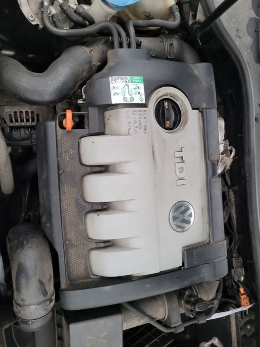 Półosie lewa/prawa przód Golfa V 1.9 tdi bls jcr