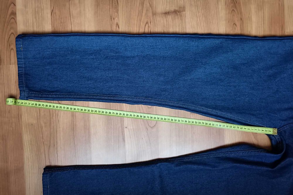 Джинсы зимние с утеплителем Jeans Wear 36р