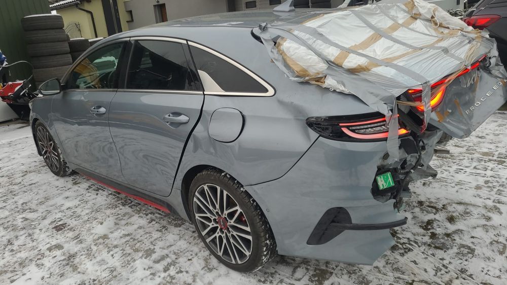 Kia Proceed GT 2021 1.6 Turbo 204KM Przebieg 44 tys.km