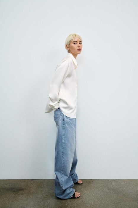 Новий джинсовий костюм (куртка+джинси) від бренду zara зі стразами