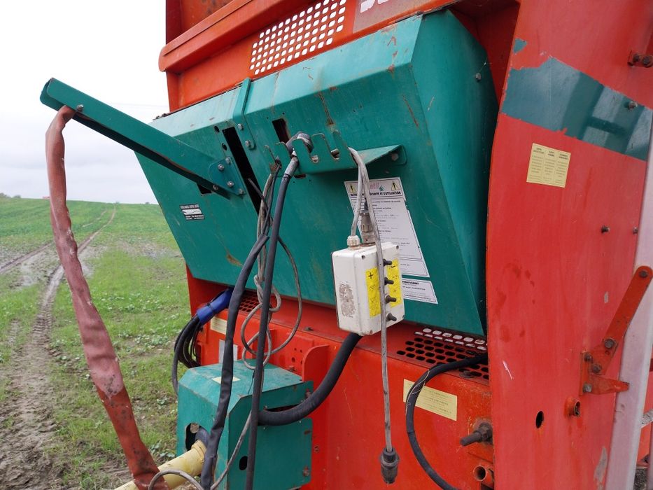 Rozrzutnik obornika jeantil 10.6 (Rolland/Leboulch/)