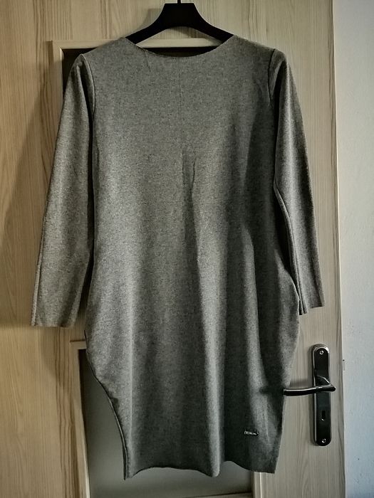 Sukienka dzianinowa M