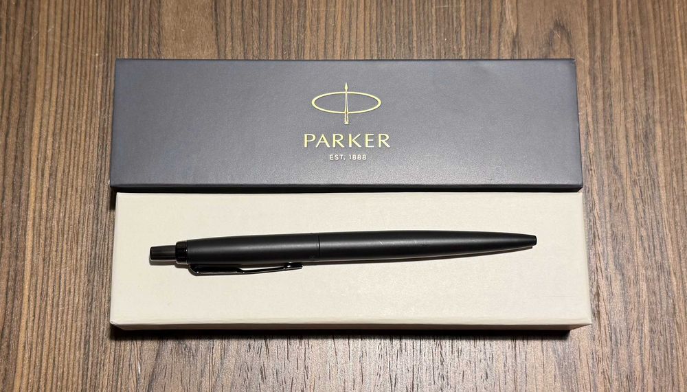 Ручка шариковая Parker