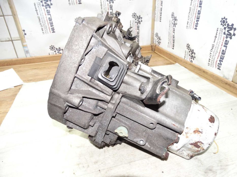 Б/у коробка передач Renault Kangoo Clio II 1.2 1.4 бензин JB1184