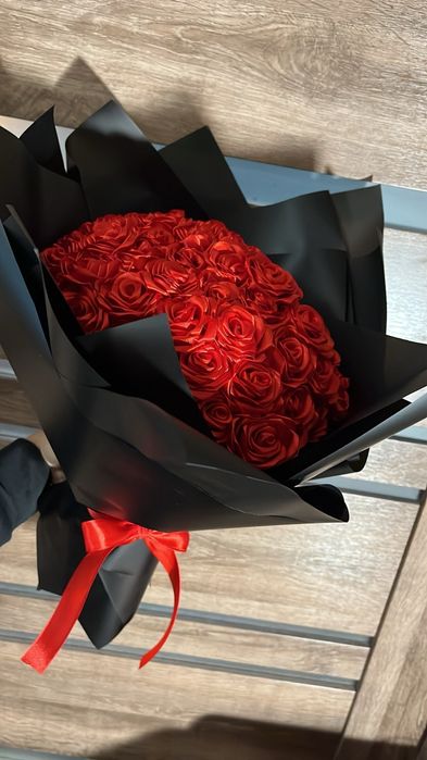 Букет із атласних стрічок