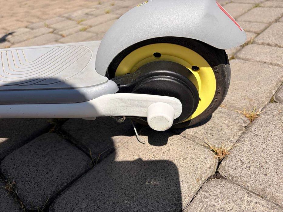 Електросамокат дитячий Segway Ninebot Kickscooter Zing C10