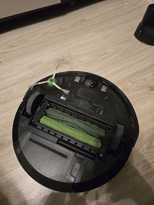 iRobot Roomba e5 – sprawna, nowy akumulator, komplet