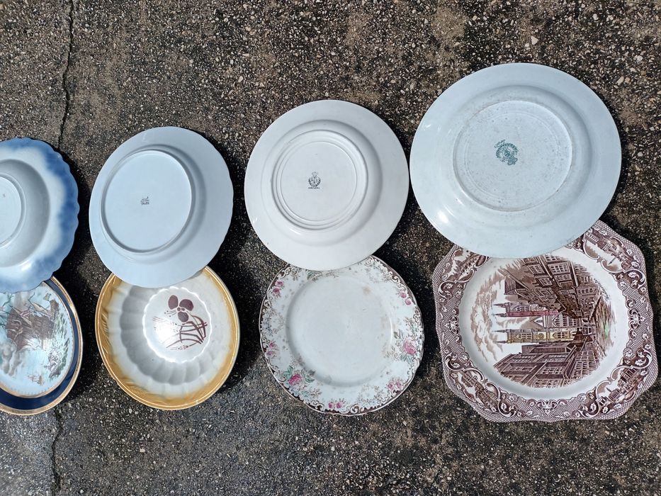 Pratos antigos  valor de cada