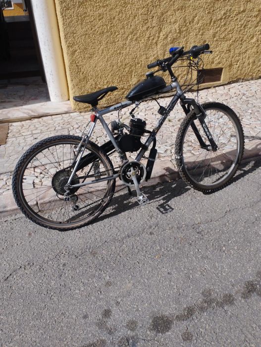 Bicicleta com motor