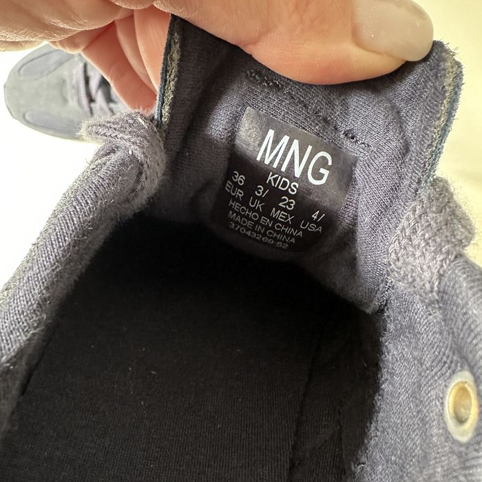 Mango кросівки 30 і 36