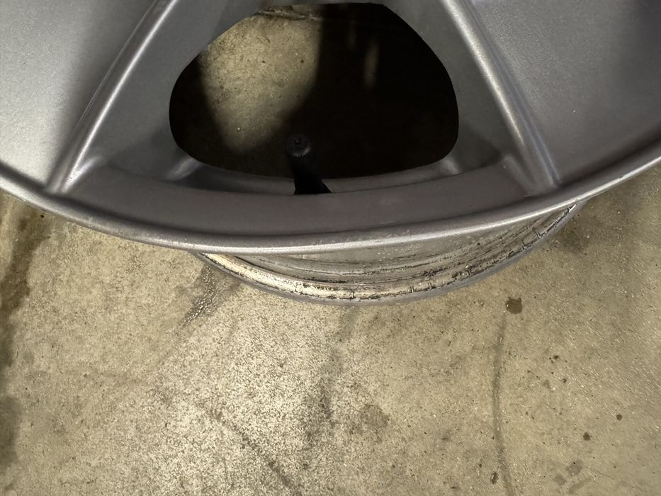 Felgi 16 cali Alutec Germany 5x120 BMW ET20