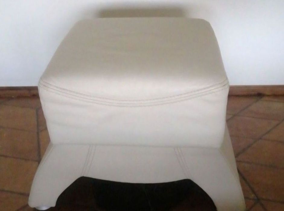 Komplet mebli z skóry naturalnej. Jak nowy