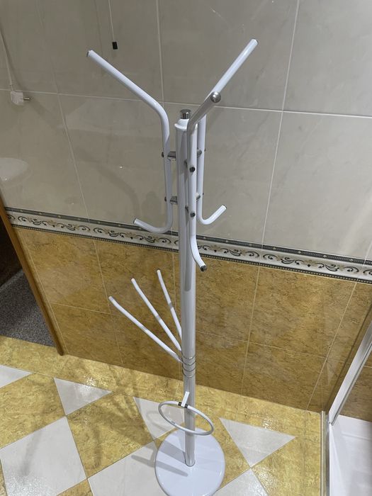 Toalheiro de pe multifuncional de casa de banho
