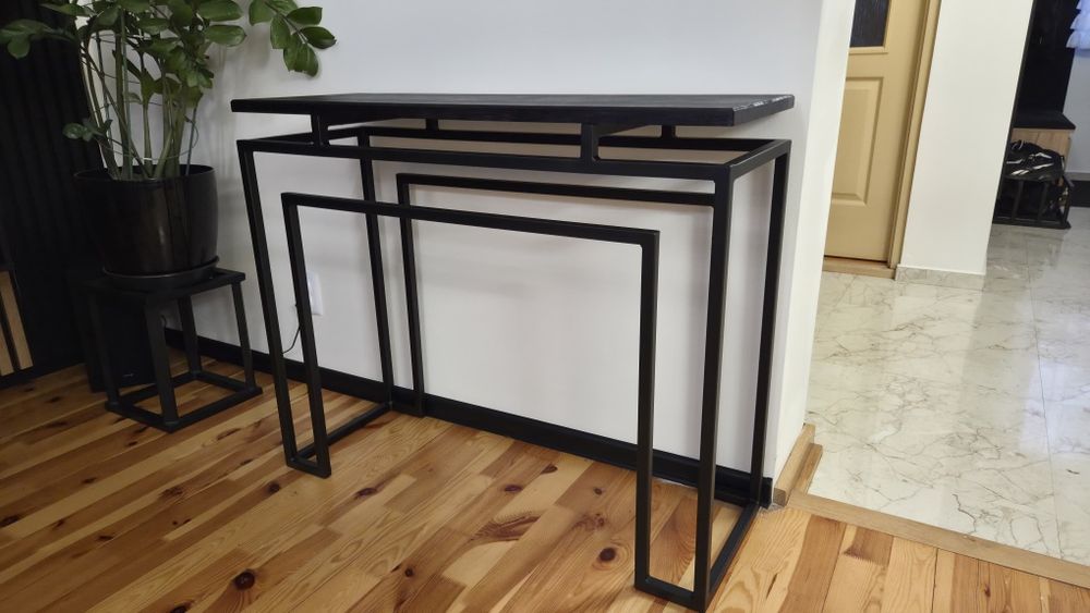 Konsola czarna LOFT ręcznie wykonana