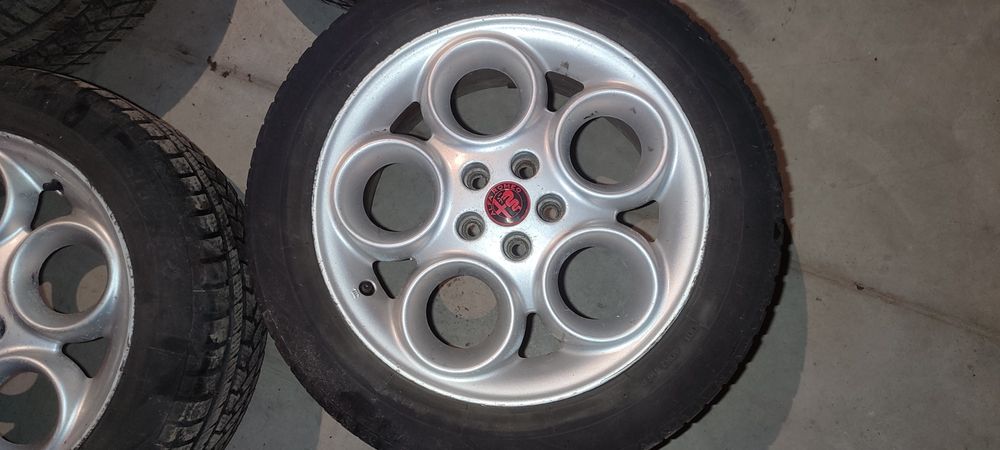 Alfa 147 , 156 , 164 felgi aluminiowe 16 5x98 et 41,5
