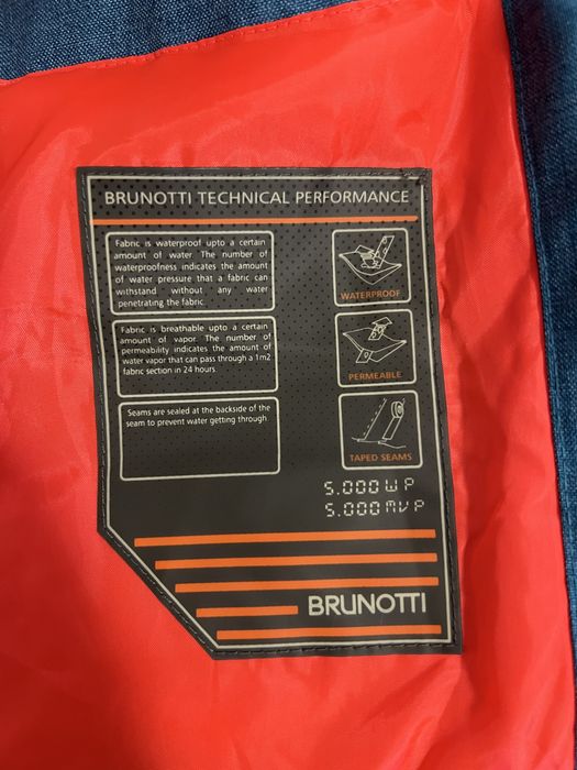 Куртка лижна розмір М