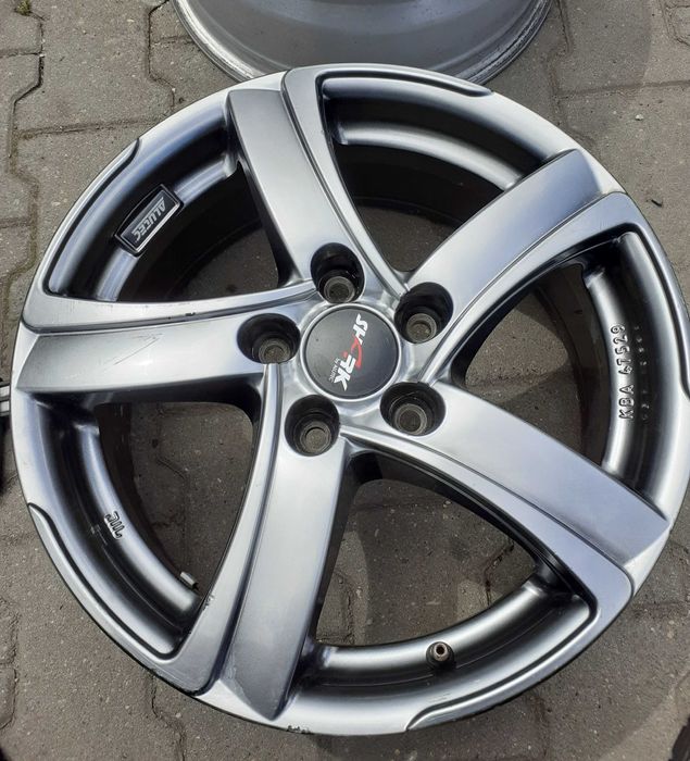 Felga aluminiowa Autec 5x112 7Jx16 ET48 Nr.357