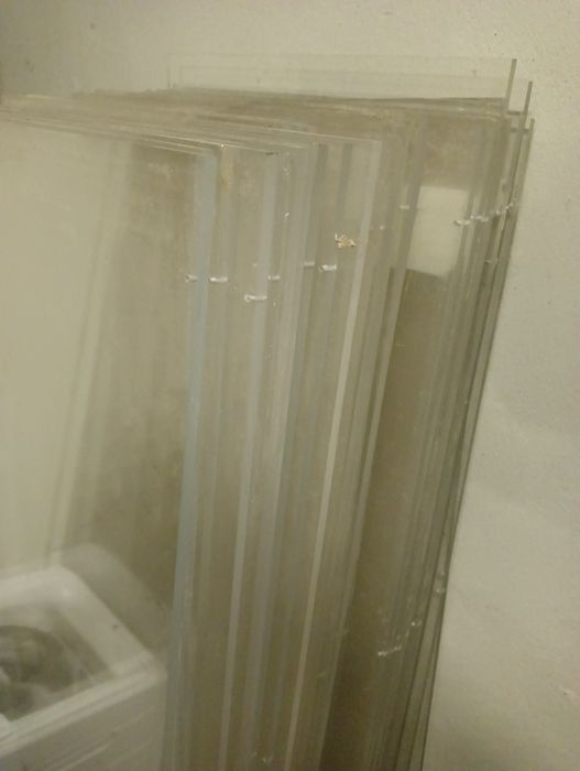 Pleksa ,okna ,swietliki