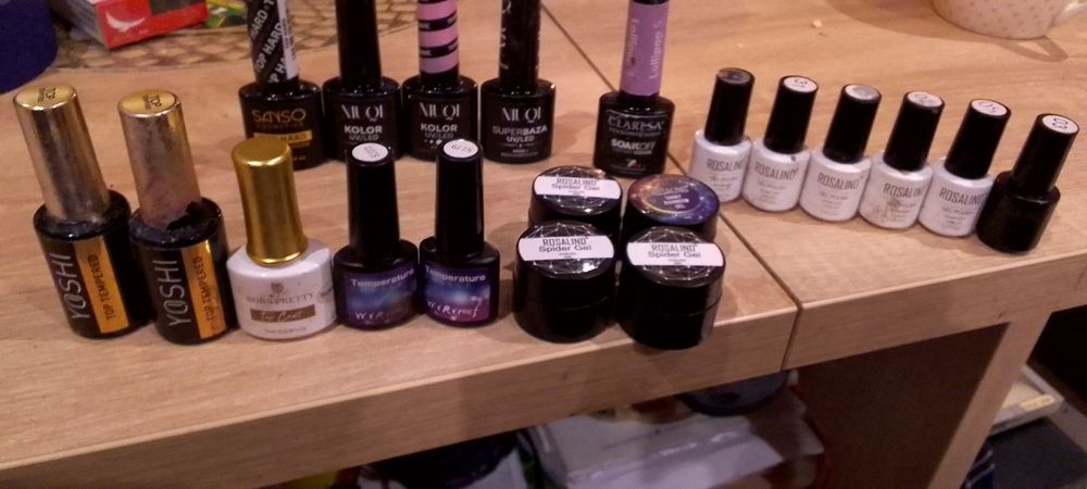 Wszystko do paznokci hybrydy tony bazy.