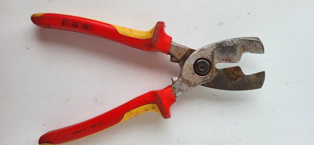Knipex nożyce izolowane do cięcia kabli
