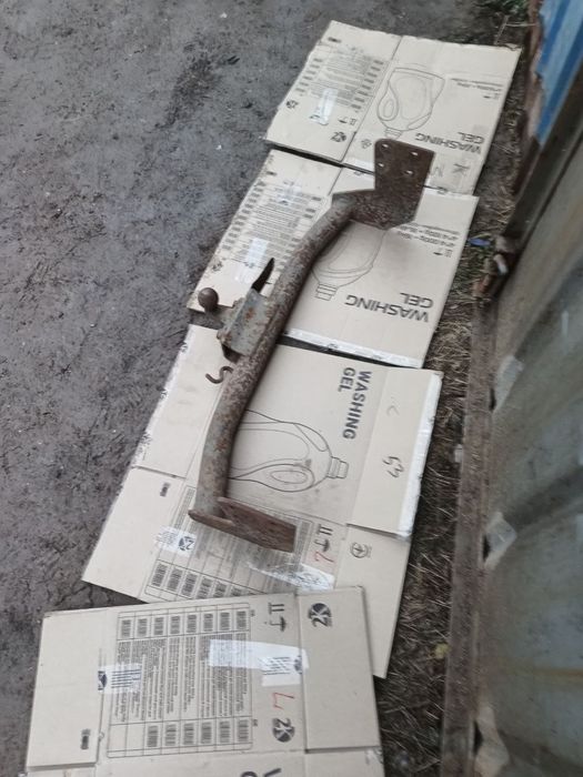 Продам фаркоп и другие запчасти .Цена 500 грн.