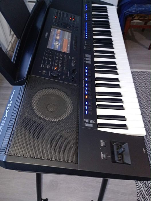 Keyboard Yamaha SX900