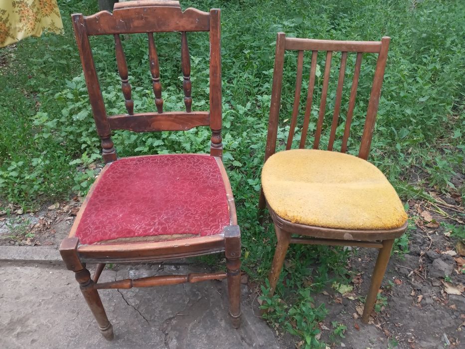 Стул деревянный ,устойчивый