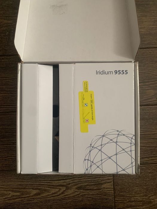 Супутниковий телефон Iridium 9555