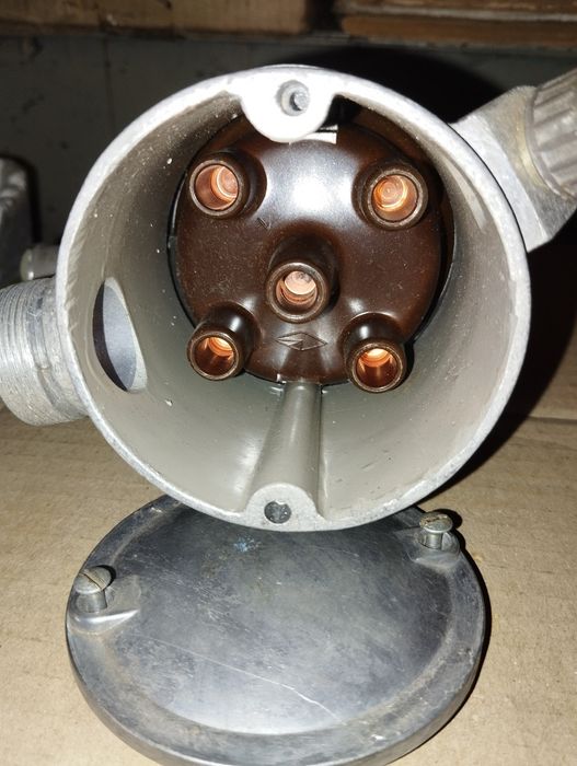 Распределитель зажигания ВОЛГА экранированный