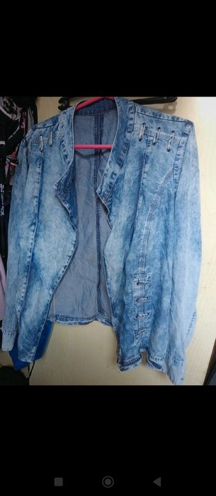 Cienka narzutka jeans