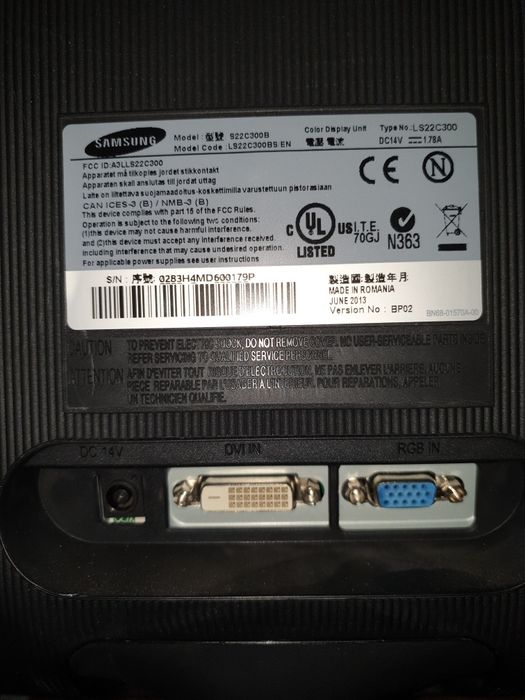 Samsung S22C300B FHD DVI 21,5"