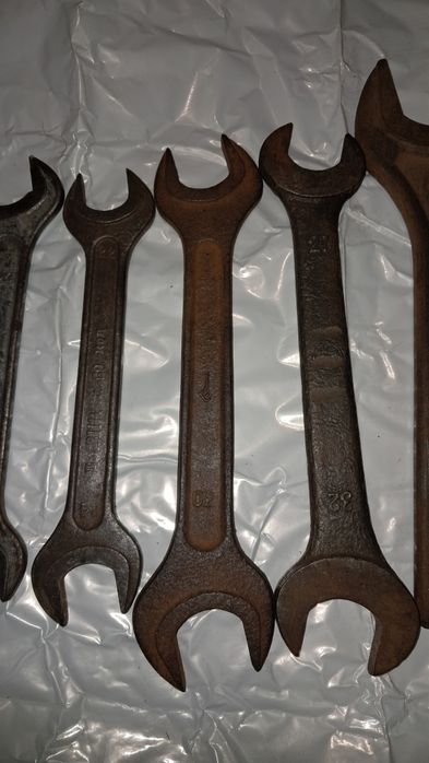 Продам рожковые ключи
