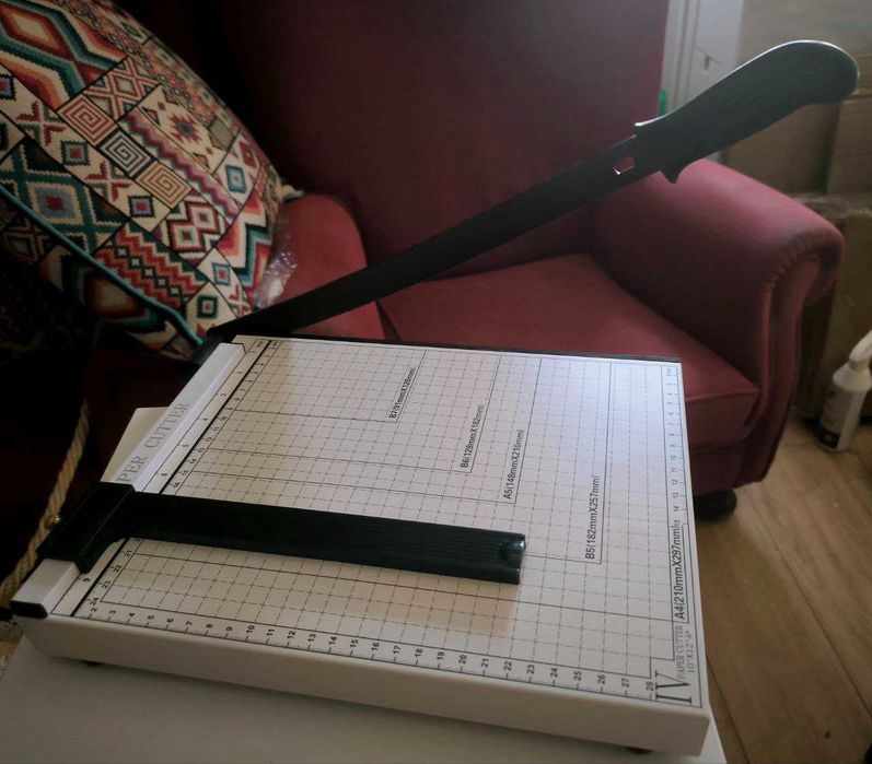 Guilhotina/cortador de papel - Staples