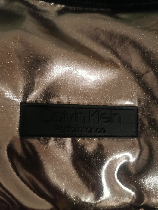 Bezrękawnik Calvin Klein Performance Metallic Gold