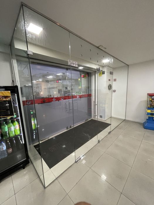 Vidraceiro ( todo o tipo de vidro)