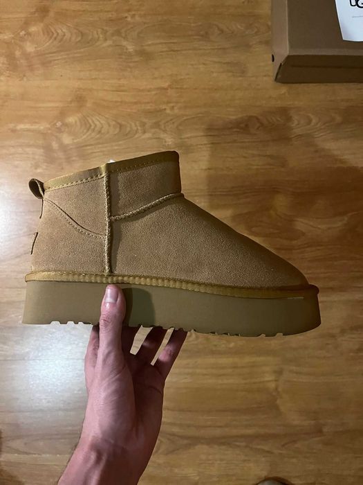 UGG platform boot