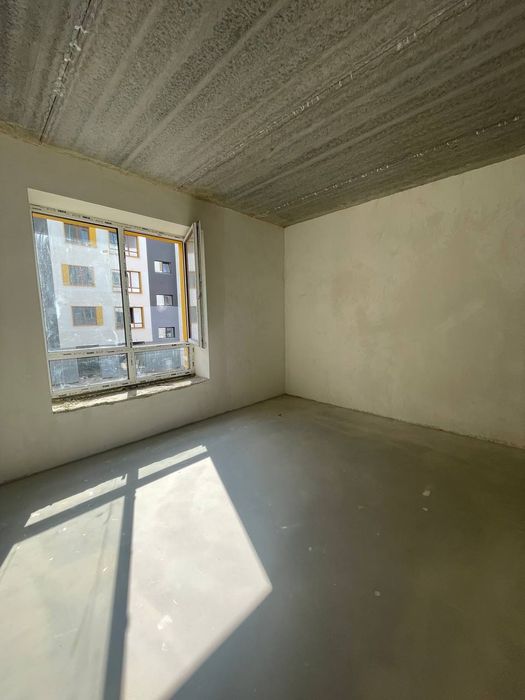 Продаж великої 1к. Квартири 40 м2, ЖК Молодість