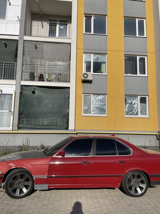 BMW e 34 на строкере