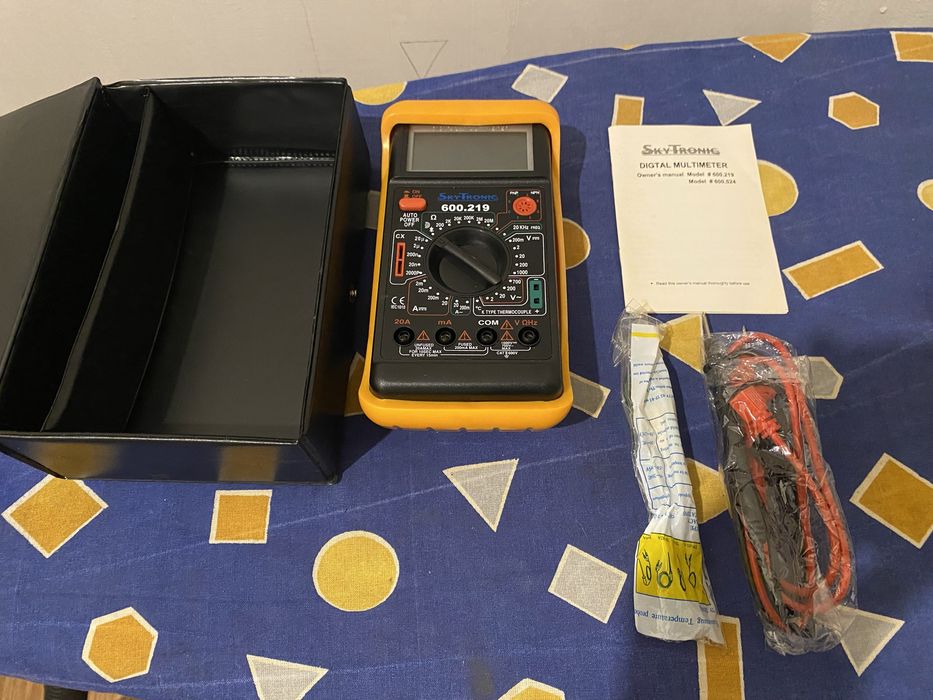 Мультиметр Skytronic 600.219 digital multimeter