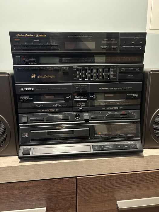Zestaw Audio Fisher plus 2 kolumny