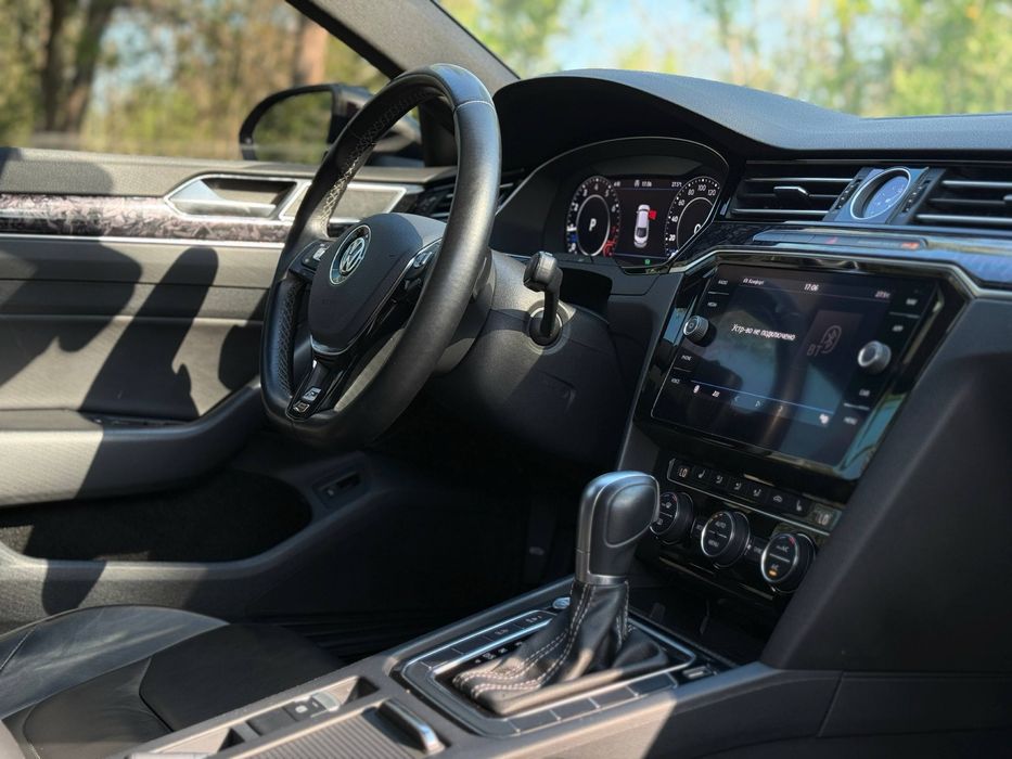 Volkswagen Arteon 2019 2.0L  Розгляну ОБМІН