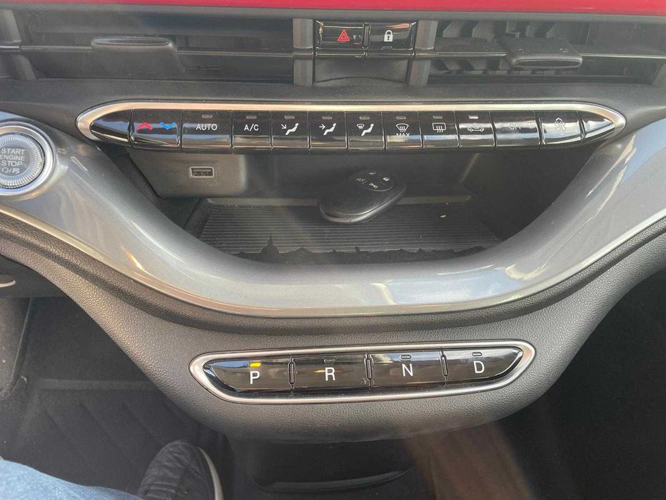 Fiat 500e 2024 como novo