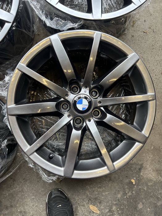 5/120/17 BMW  Styling 286