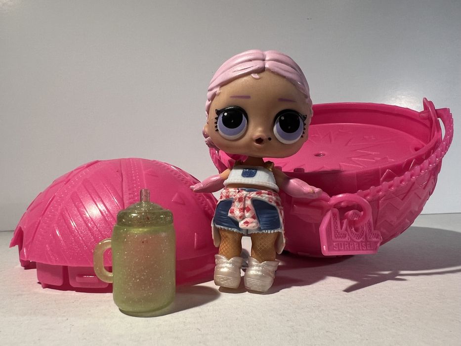 L.O.L. Surprise zestaw lalka w kuli