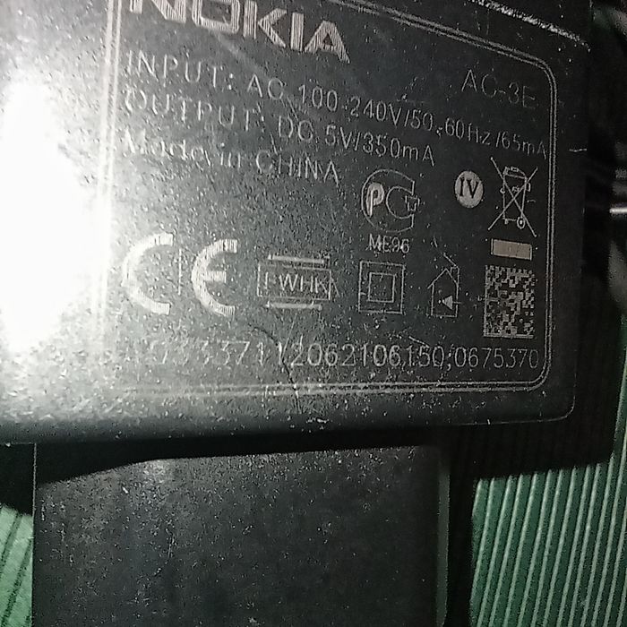 Блок живлення для старого Nokia