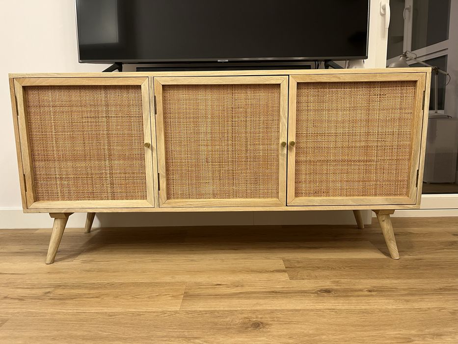 Komoda/ szafka RTV 3-drzwiowa GARDA - drewno mango boho