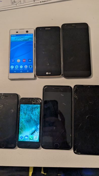 Telefony na części uszkodzone iPhone. Google.lg