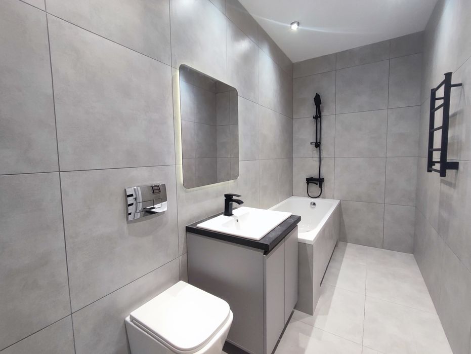 Продаж сучасного таунхаусу